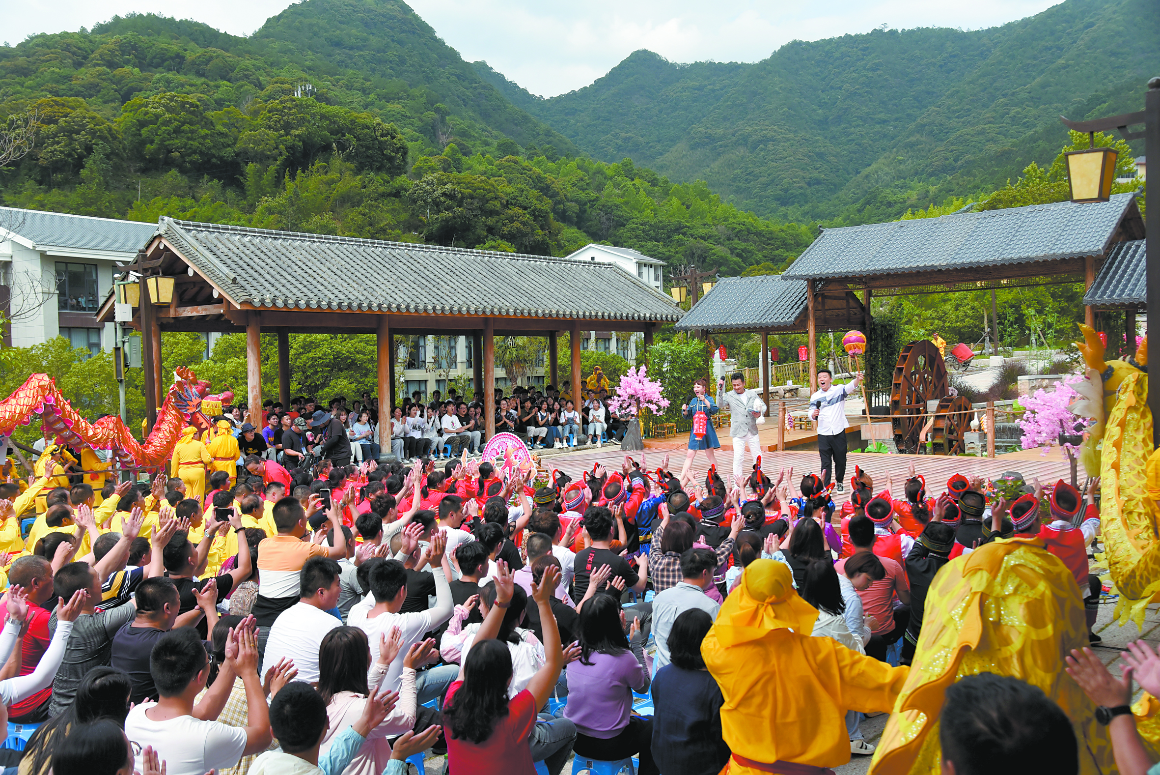 节目在九仙山景区录制1.JPG