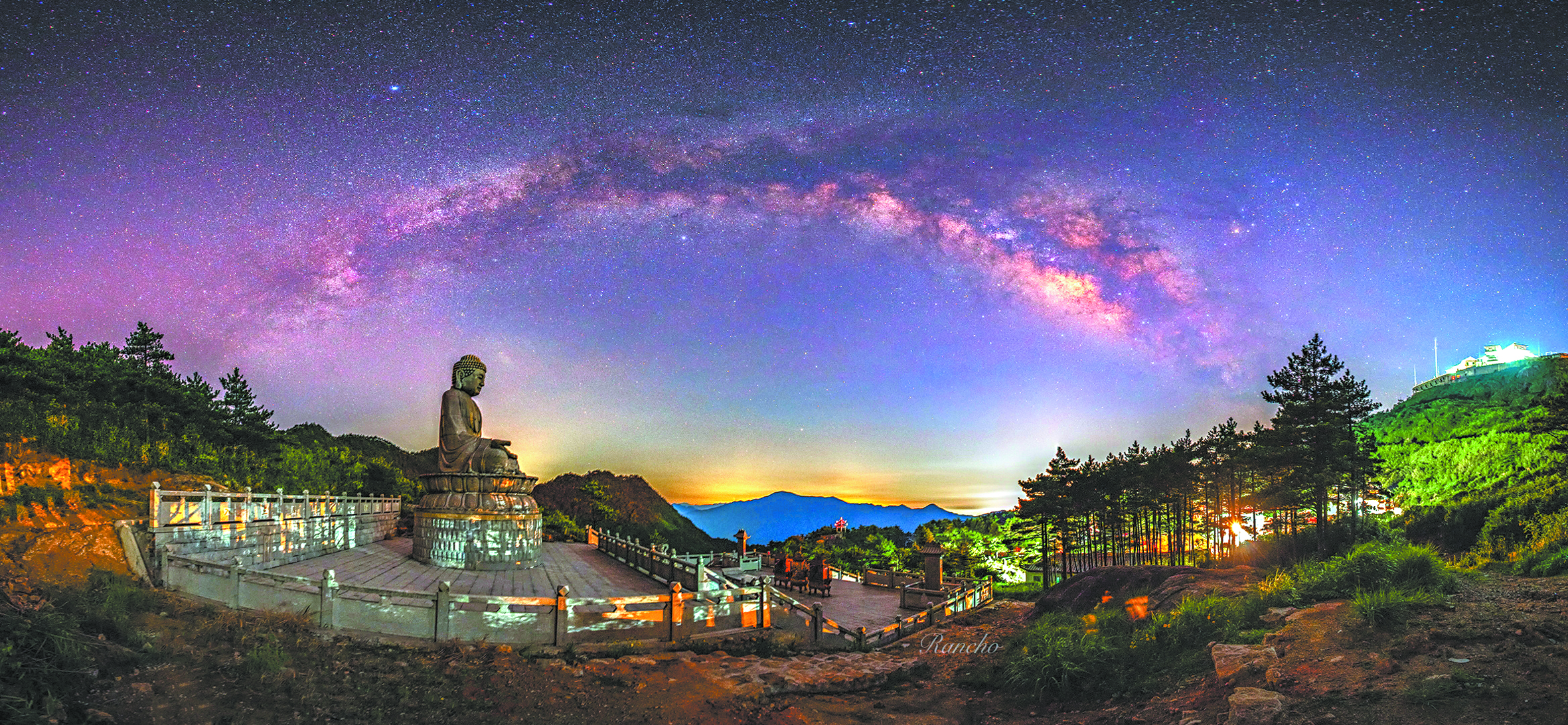 星汉灿烂　徐伟东摄于九仙山.jpg